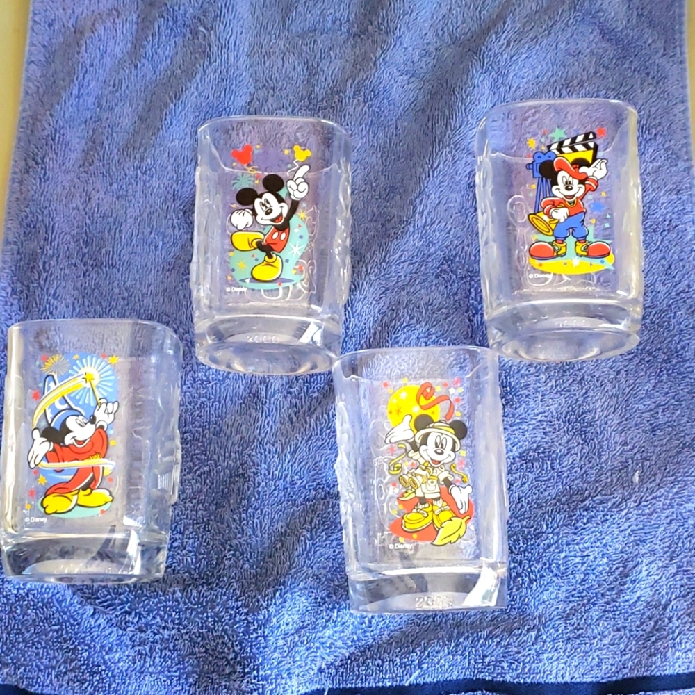 Mcdonald's Disney World glasses set of 4